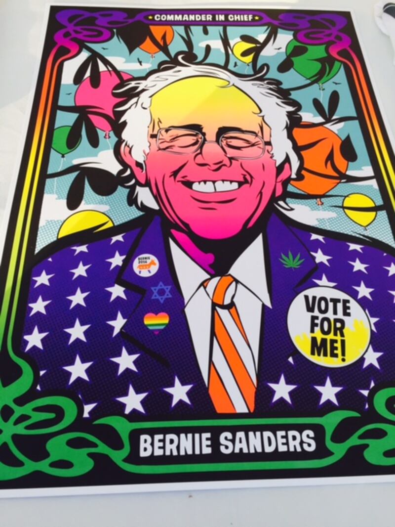 articles/2016/04/22/my-surreal-time-at-berniechella-the-coachella-for-bernie-sanders-happy-hippies/160422-chelin-berniechella-5_vfmik9