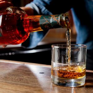 211116-Rothbaum-Rye-Whiskey-tease_ing0tb