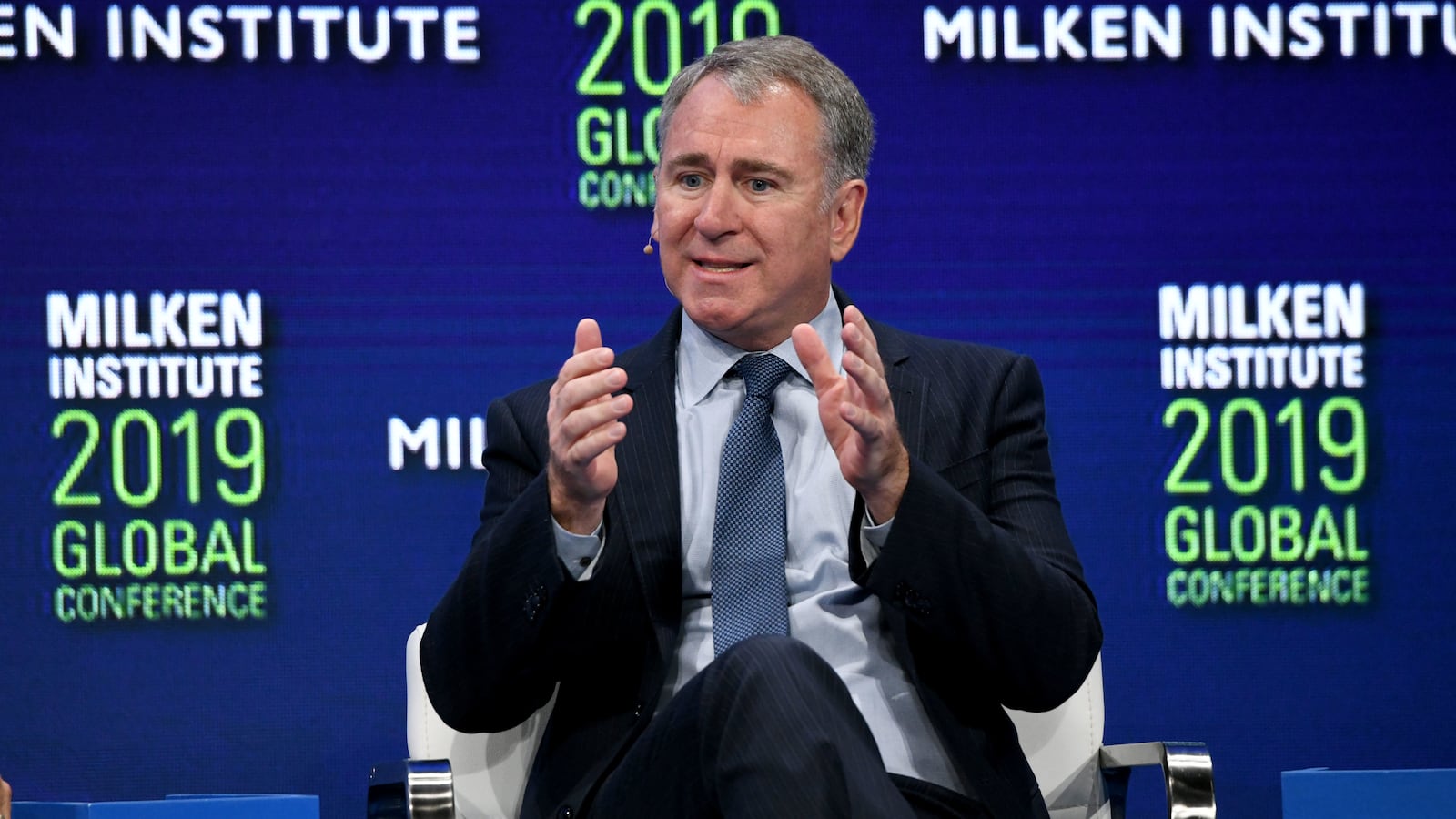 GettyImages-1146136684_azdm03