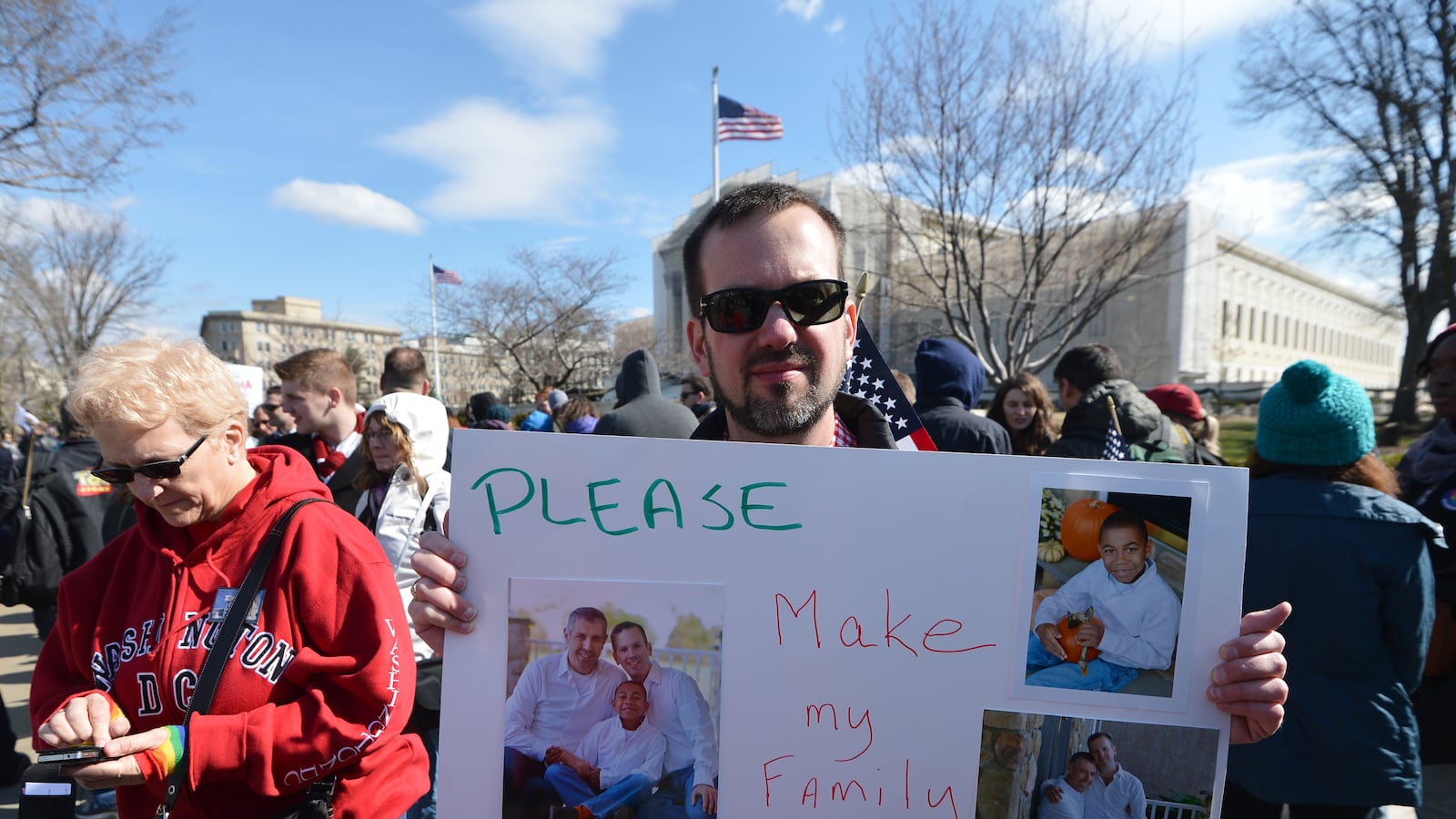 articles/2013/04/02/gay-people-want-their-families-to-be-treated-like-everyone-else/gay-people-want-their-families-to-be-treated-like-everyone-else-image_ntqjfh