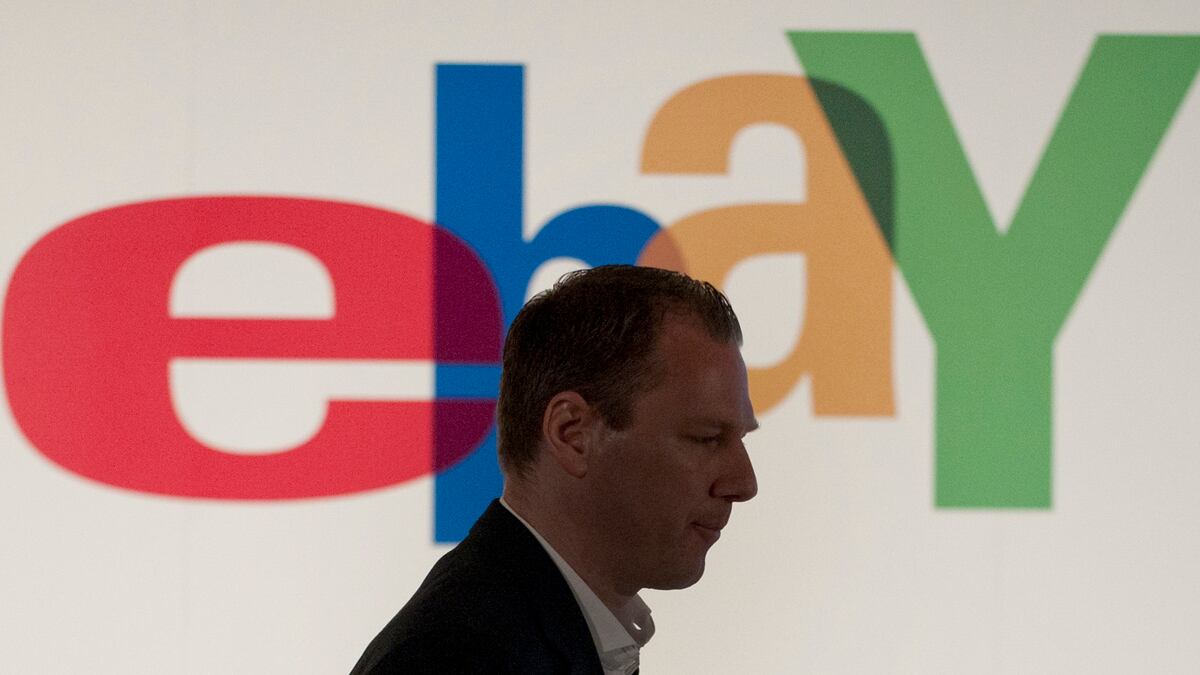 cheats/2011/09/13/u-s-prosecutors-investigate-ebay/ebay-ceo-cheat_tv4xox