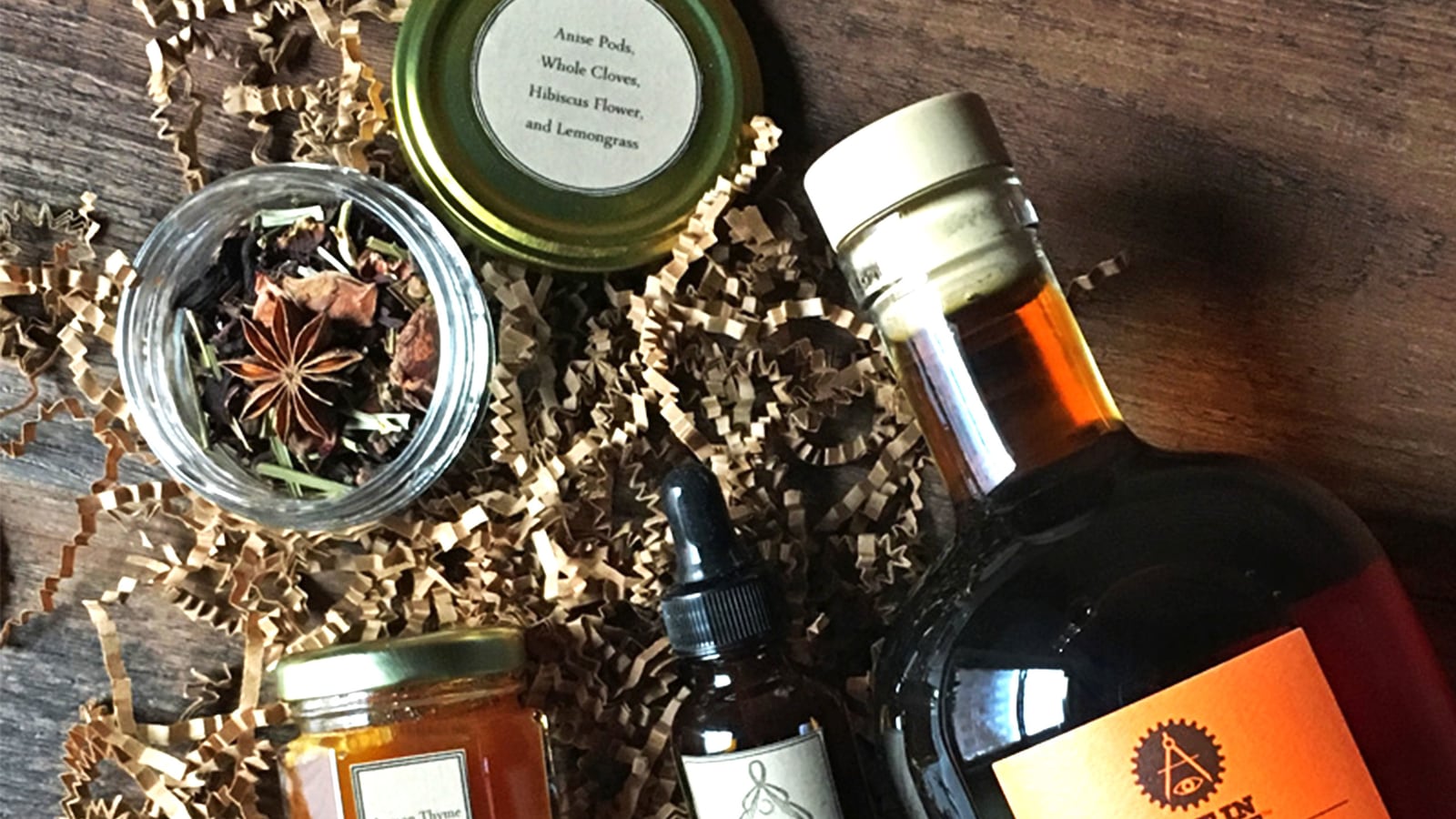 articles/2016/12/14/the-lazy-way-to-make-great-cocktails/161213-rothbaum-kit-tease_oswpwp