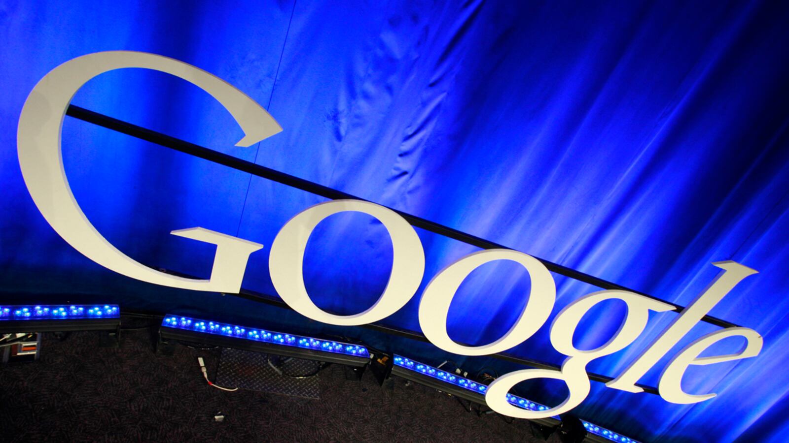 cheats/2011/09/20/google-accused-of-unfairly-punishing-rivals/google-subpoenas-antitrust-probe-cheat_jo4e0n