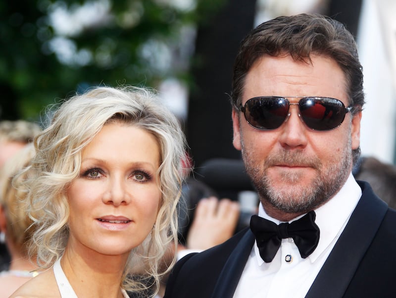 Cast member Russell Crowe and his wife Danielle Spencer arrive for the screening of "Robin Hood" by director Ridley Scott and for the opening ceremony of the 63rd Cannes Film Festival on May 12, 2010.