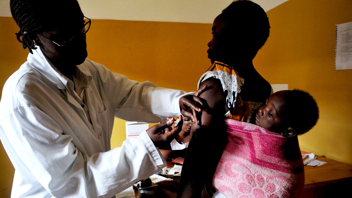 articles/2011/10/06/study-linking-depo-provera-birth-control-to-hiv-infection-in-africa-has-faulty-data/africa-birth-control_u3goax