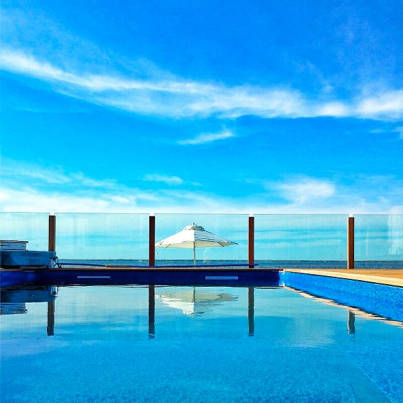 galleries/2013/07/27/dive-in-bar-refaeli-tory-burch-instagram-s-coolest-pools-photos/best-pools-instagram-gurung_gjwijy