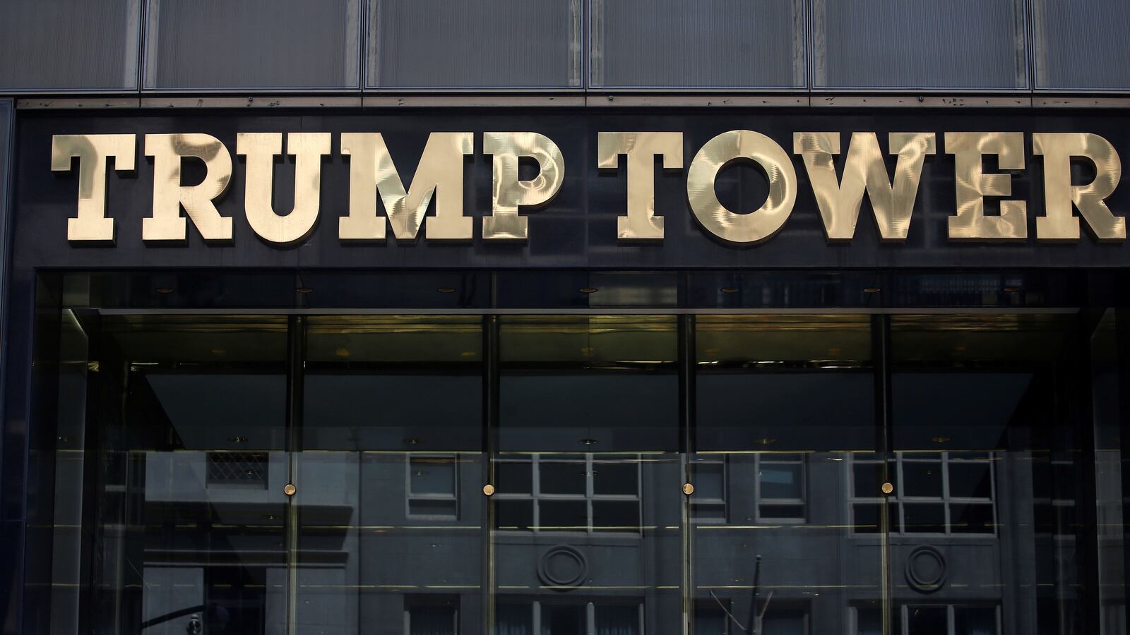 cheats/2017/03/10/report-fbi-probes-trump-organization-russia-bank-ties/170310-trump-russia-fbi_vojps5