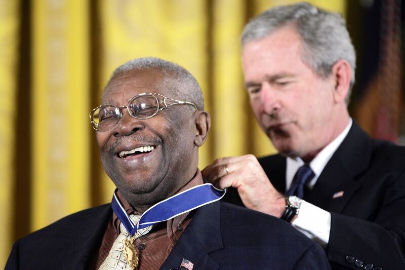 galleries/2015/05/15/b-b-king-a-life-in-photos/150515-bb-king-09_qnbkwp