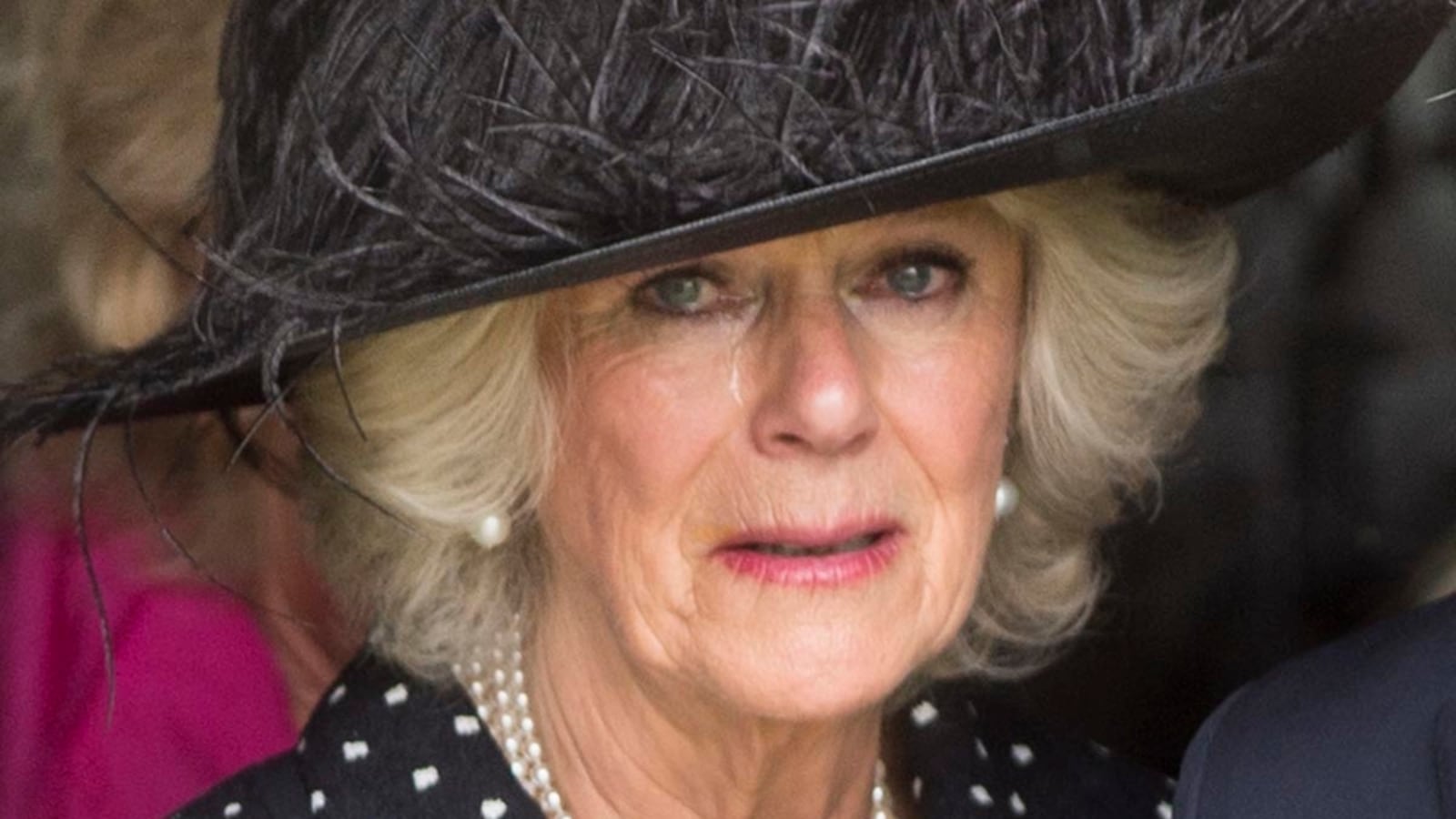 articles/2014/05/01/camilla-weeps-for-her-brother/camilla-tease_uva17o