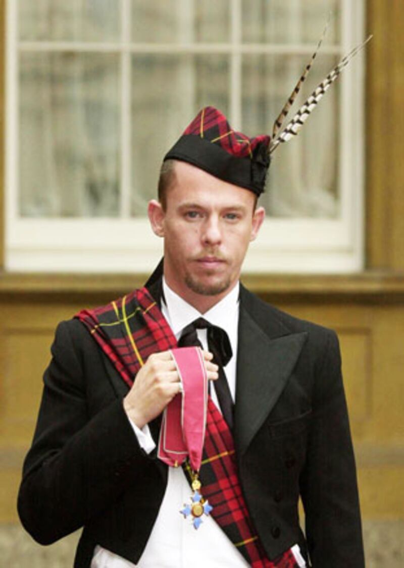 galleries/2010/02/11/the-week-in-culture/wic---mcqueen_ym7l0t