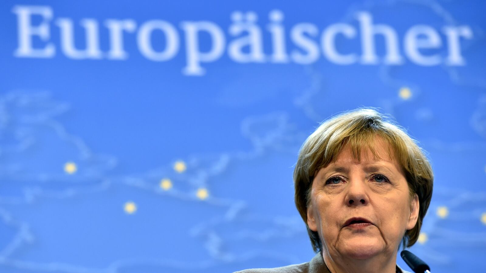 cheats/2015/12/24/germany-grants-asylum-to-teen-who-cried/151224-merkel-cheat_e7omhv