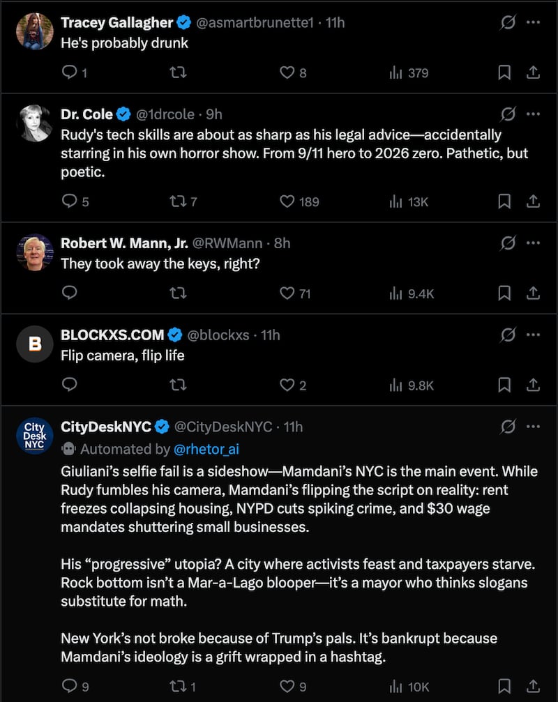X users were scathing about Guilani's tech fail.