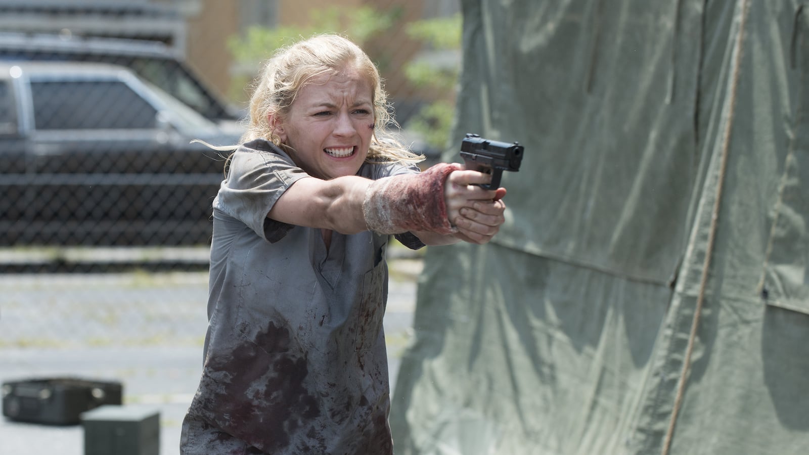 articles/2014/12/11/the-walking-dead-fans-demand-bring-back-beth/141210-leon-walking-dead-beth-tease_qnmopg