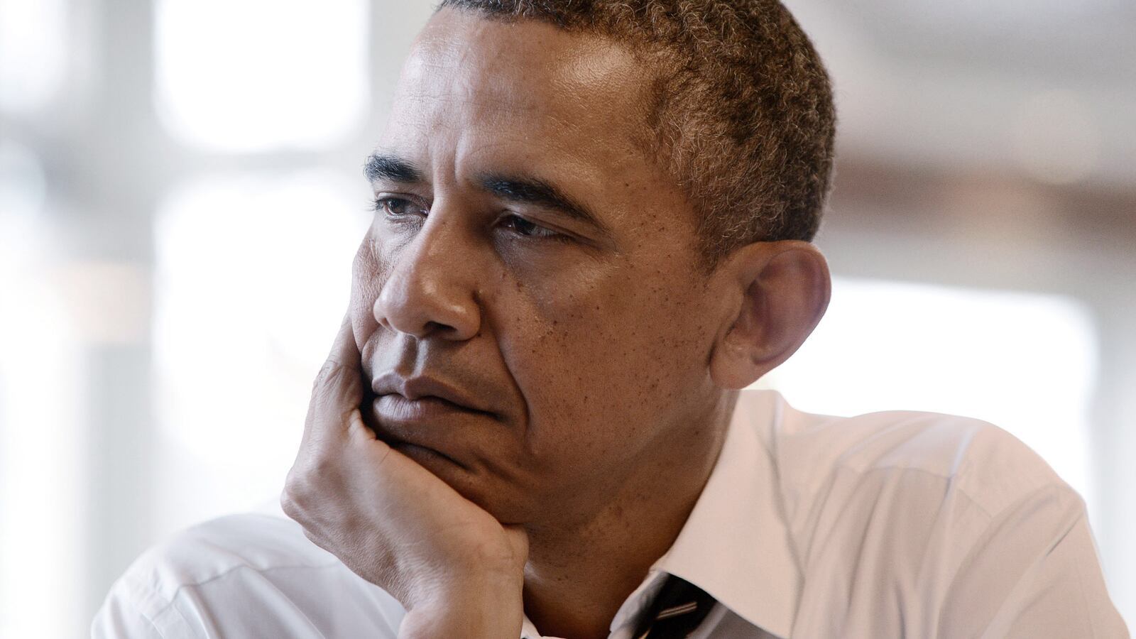 articles/2014/01/13/obama-misfires-in-the-war-on-poverty/140112-green-obama-unemployment-tease_ikzfde