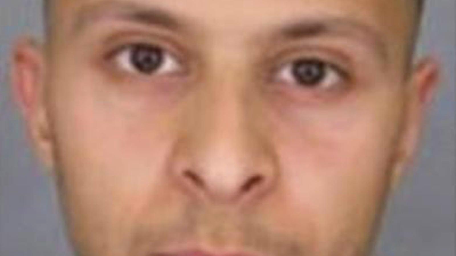 articles/2015/11/23/did-paris-terrorist-move-freely-between-italy-and-greece/151123-nadeau-italy-abdeslam-tease_f10eer