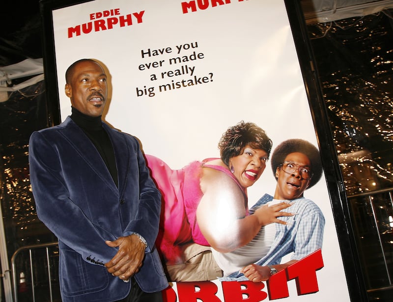 LOS ANGELES - FEBRUARY 9: Actor Eddie Murphy arrives at the premiere of Dreamworks' "Norbit" at the Mann Village Theatre on February 9, 2007 in Los Angeles, California. (Photo by Kevin Winter/Getty Images)