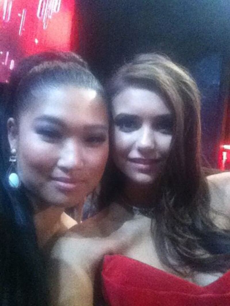 galleries/2011/09/19/emmy-twitter-pics-from-lea-michele-sofia-vergara-and-more-photos/emmy-twitter-pics-ushkowitz_l79i9o