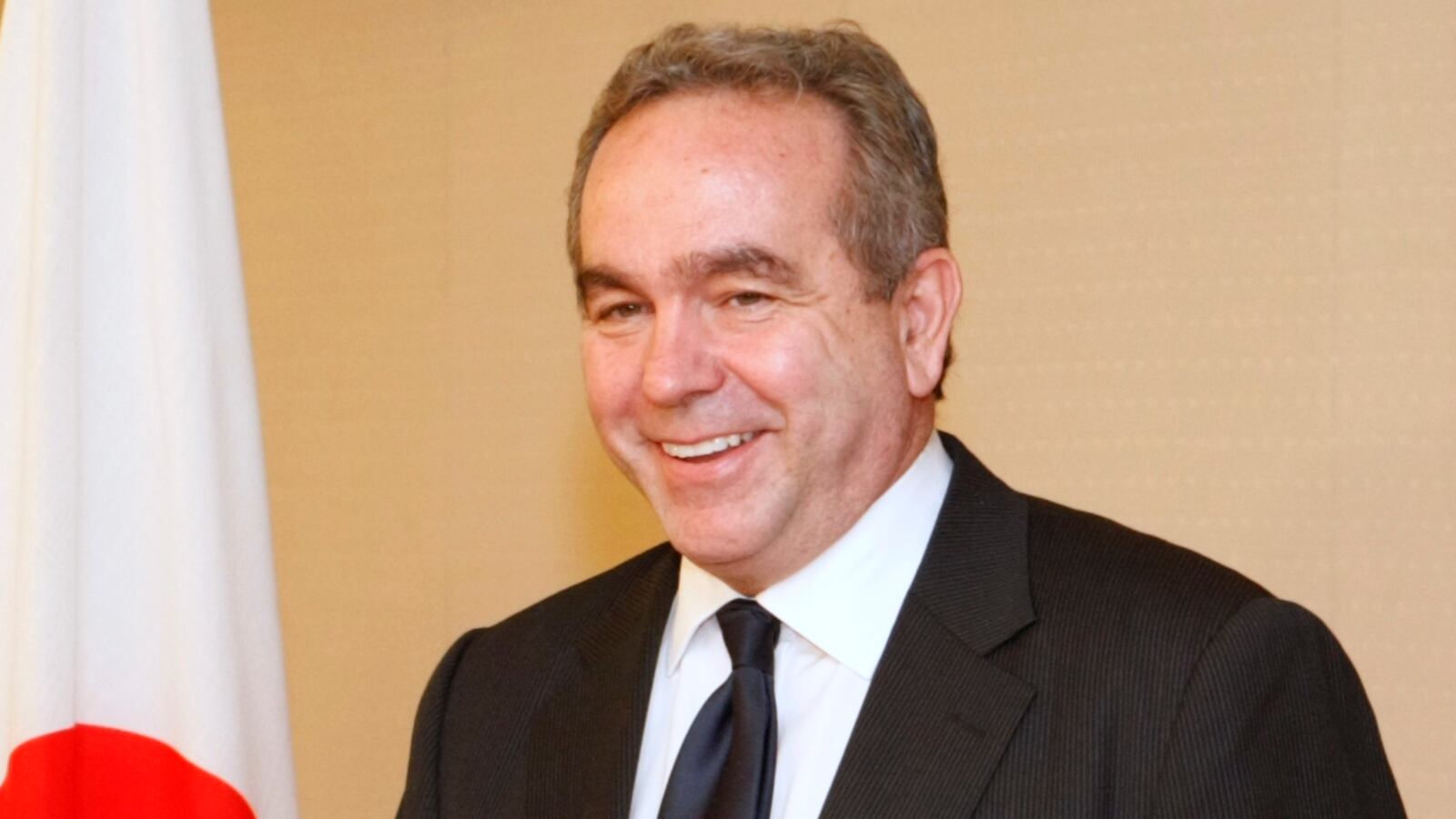 2009-11-05T120000Z_815894085_GM1E5B50ZMF01_RTRMADP_3_JAPAN-USA_ewmvwd