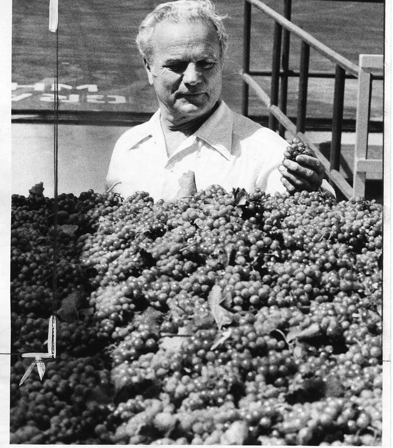 220108-wine-wars-embed-2_ncexvh