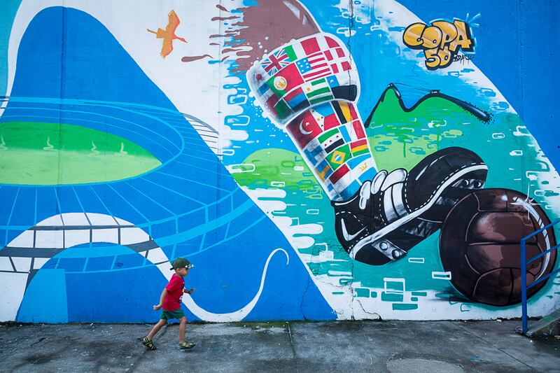 galleries/2014/06/06/goooaaal-soccer-obsession-around-brazil-photos/140606-brazil-soccer7_fm9gtx