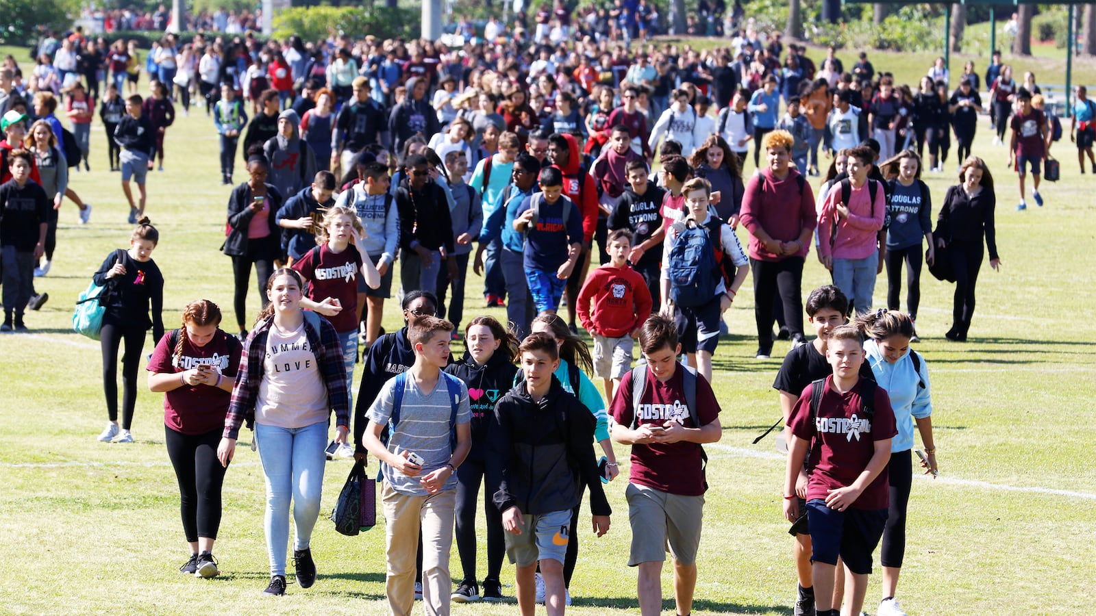 180309-laporta-protest-lede-2_llgs9o