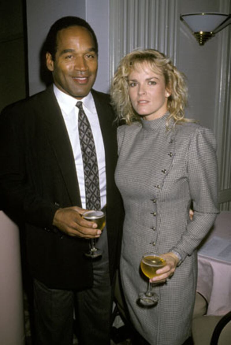 galleries/2010/12/04/celebrity-domestic-violence/domestic-violence---simpson_bmn6ui