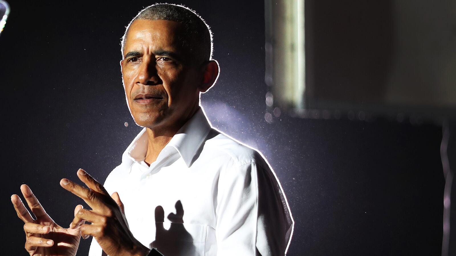 201228-obama-book-tease_wckbys