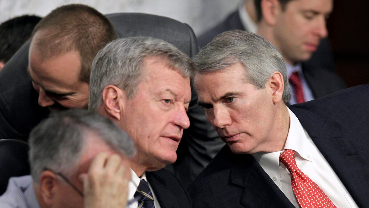 cheats/2011/10/27/dems-and-gop-swap-deficit-plans/deficit-committee-republican-democrats-swap-plans-cheat_tfeip1