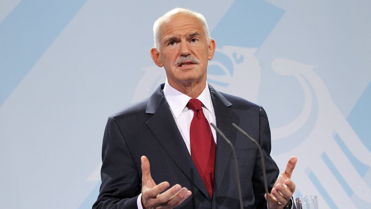 cheats/2011/11/03/greek-pm-s-missed-opportunity/greece-econmic-crisis-cs_bceljb