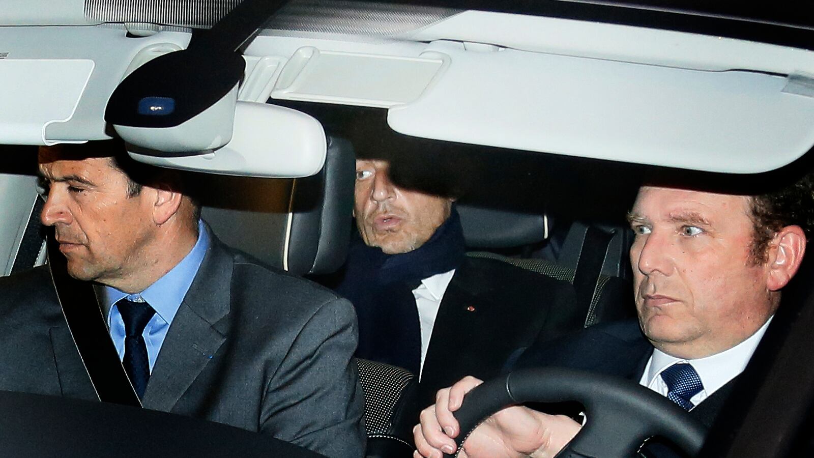 articles/2013/03/24/as-l-or-al-family-feud-engulfs-sarkozy-an-unlikely-ally-emerges/130324-Dickey-sarkozy-tease_rciyit