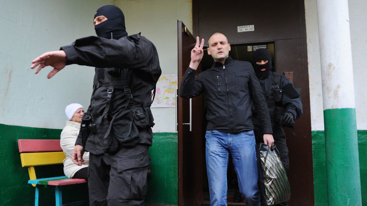 articles/2012/10/18/vladimir-putin-s-latest-crackdown-on-dissent/russia-activist-arrests-nemtsova-tease_uoux20