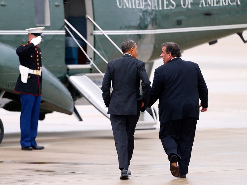 galleries/2013/05/28/barack-obama-and-chris-christie-s-jersey-shore-bromance-photos/obama-christie-2013-sandy1_fowhjn