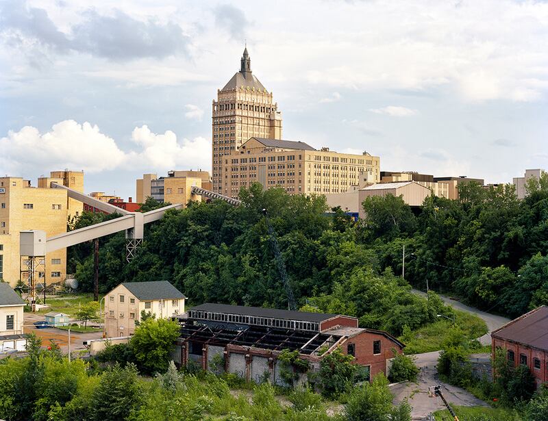 galleries/2012/11/11/the-last-days-of-film-photography-robert-burley-captures-industry-s-end-photos/burley-8_d9sjcs