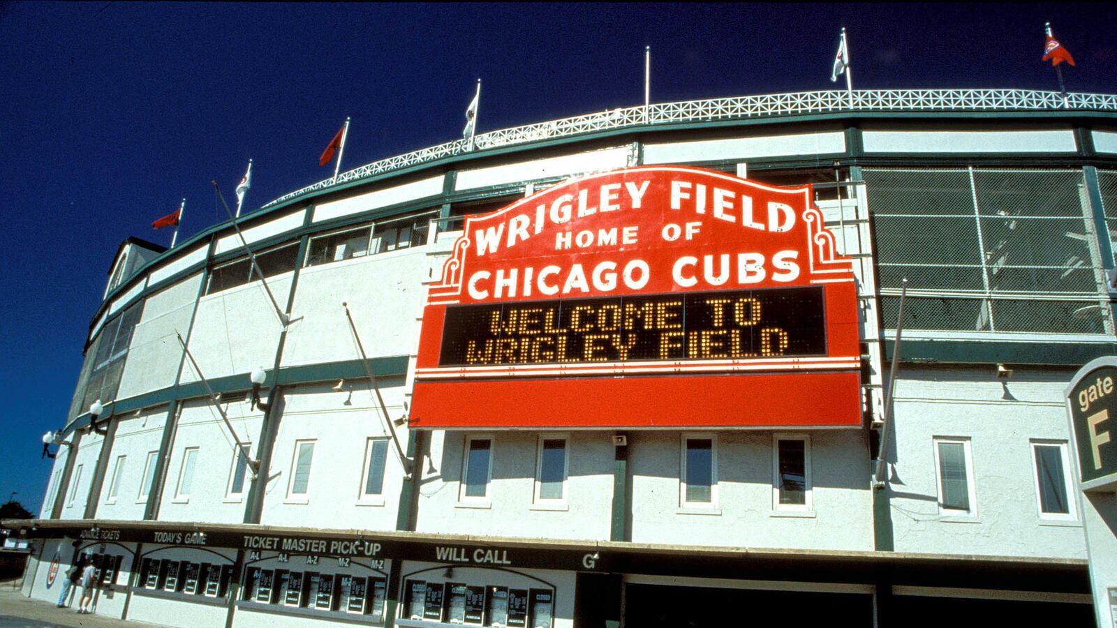 articles/2014/04/11/home-runs-frozen-ropes-and-some-wild-cards-in-best-baseball-books/140410-birnbaum-baseball-tease_xhodwz