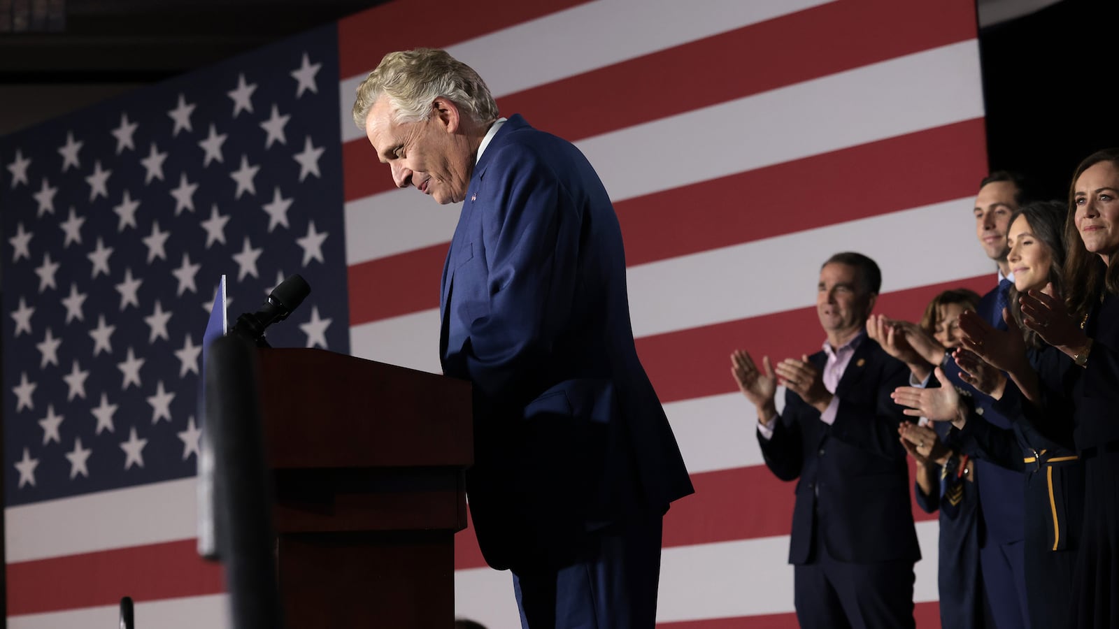 211102-terry-McAuliffe-tease-01_jhdaqm