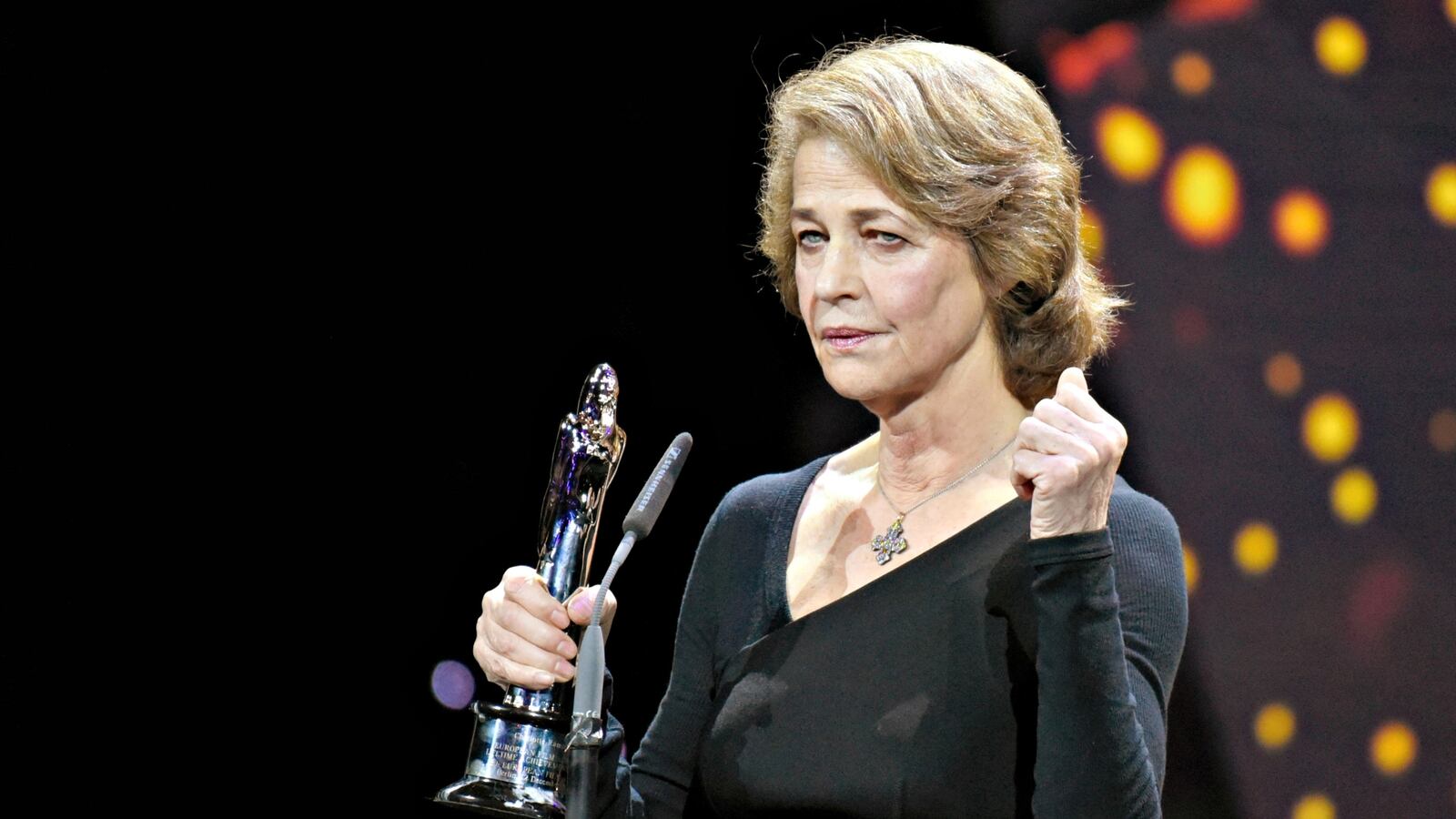 cheats/2016/01/22/rampling-oscar-debate-racist-to-whites/160121-charlotte-rampling-cheat_bwlkfx
