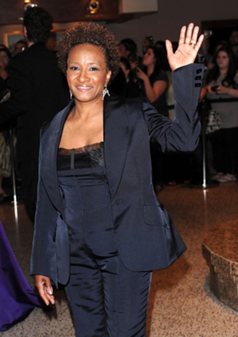 galleries/2009/05/10/white-house-correspondents-dinner/correspondence-dinner---wanda-sykes_nvj05a