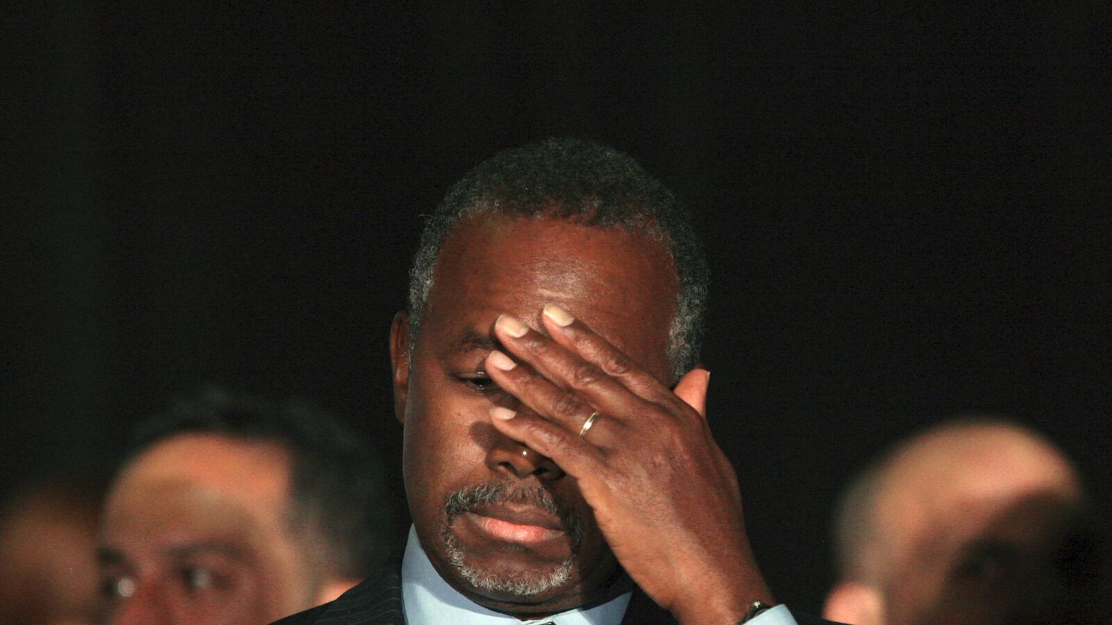 cheats/2015/12/02/top-fundraiser-quits-carson-campaign/151123-resnick-carson-confused-tease_uxoqzc