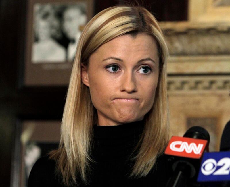 galleries/2011/11/08/herman-cain-accuser-s-lawyer-gloria-allred-s-famous-clients-photos/ginger-lee-gloria-allred_nfgdll