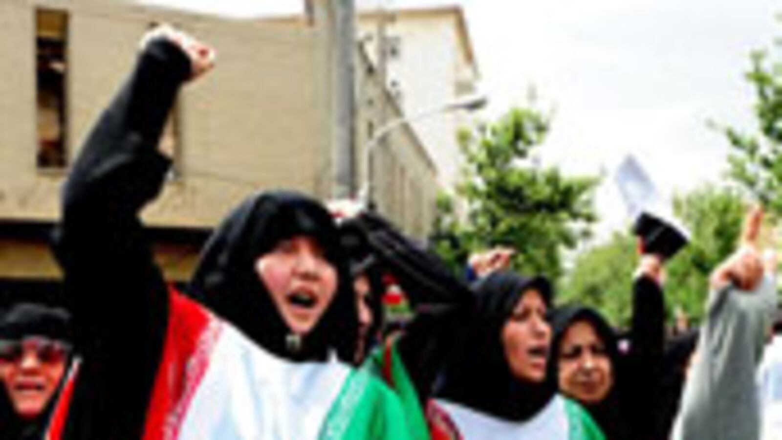articles/2009/06/25/a-deal-to-save-iran/aslan-iran_34041_kh2tpk