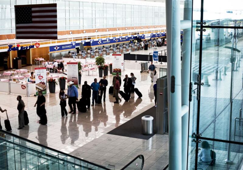 galleries/2009/11/19/america-s-airports-ranked-from-first-to-worst/airports---10-baltimorewashington-international-thurgood-marshall-airport_i0jium