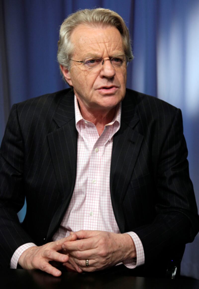 galleries/2012/05/08/celebrity-massage-scandals-john-travolta-al-gore-more-photos/celeb-massage-lawsuits-_iyfl0h