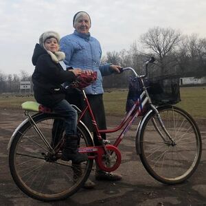 191209-Nemtsova-Ukrainians-Donbas-plead-peace-leaders-Paris-tease_jiibjb