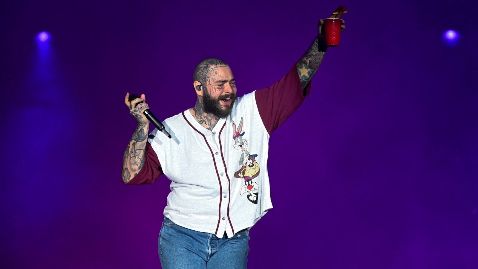 GettyImages-1242930329_etcw40