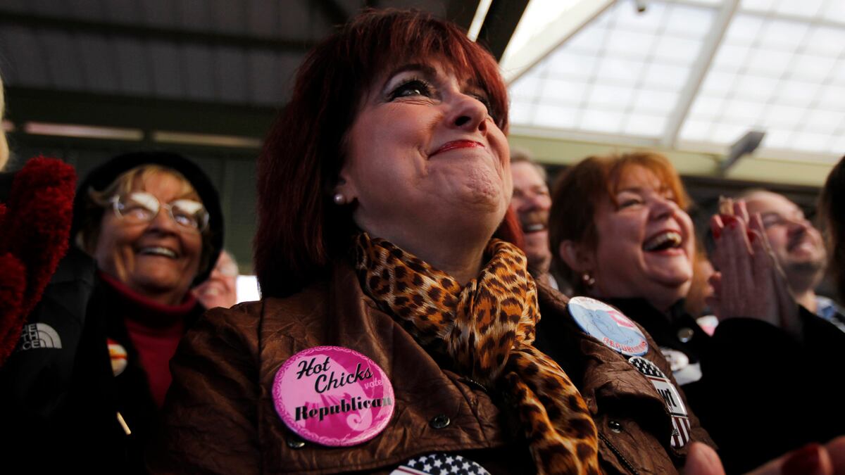 articles/2012/01/19/newt-gingrich-unscathed-by-marianne-s-cheating-charges-in-south-carolina/newt-supporters-romano-teaser_lqcom8