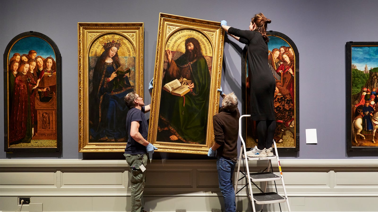 200201-Cendrowicz-Van-Eycks-tease_wr5dqx