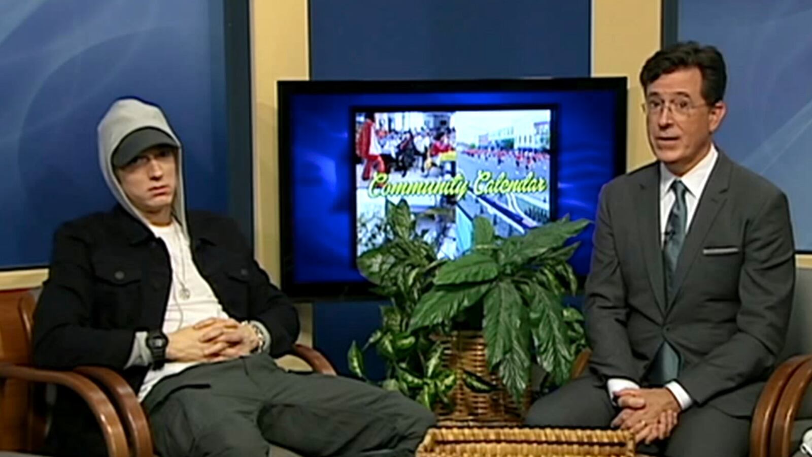 articles/2015/07/01/stephen-colbert-interviewed-eminem-on-a-michigan-public-access-show/160701_colbert_embed_okym5q