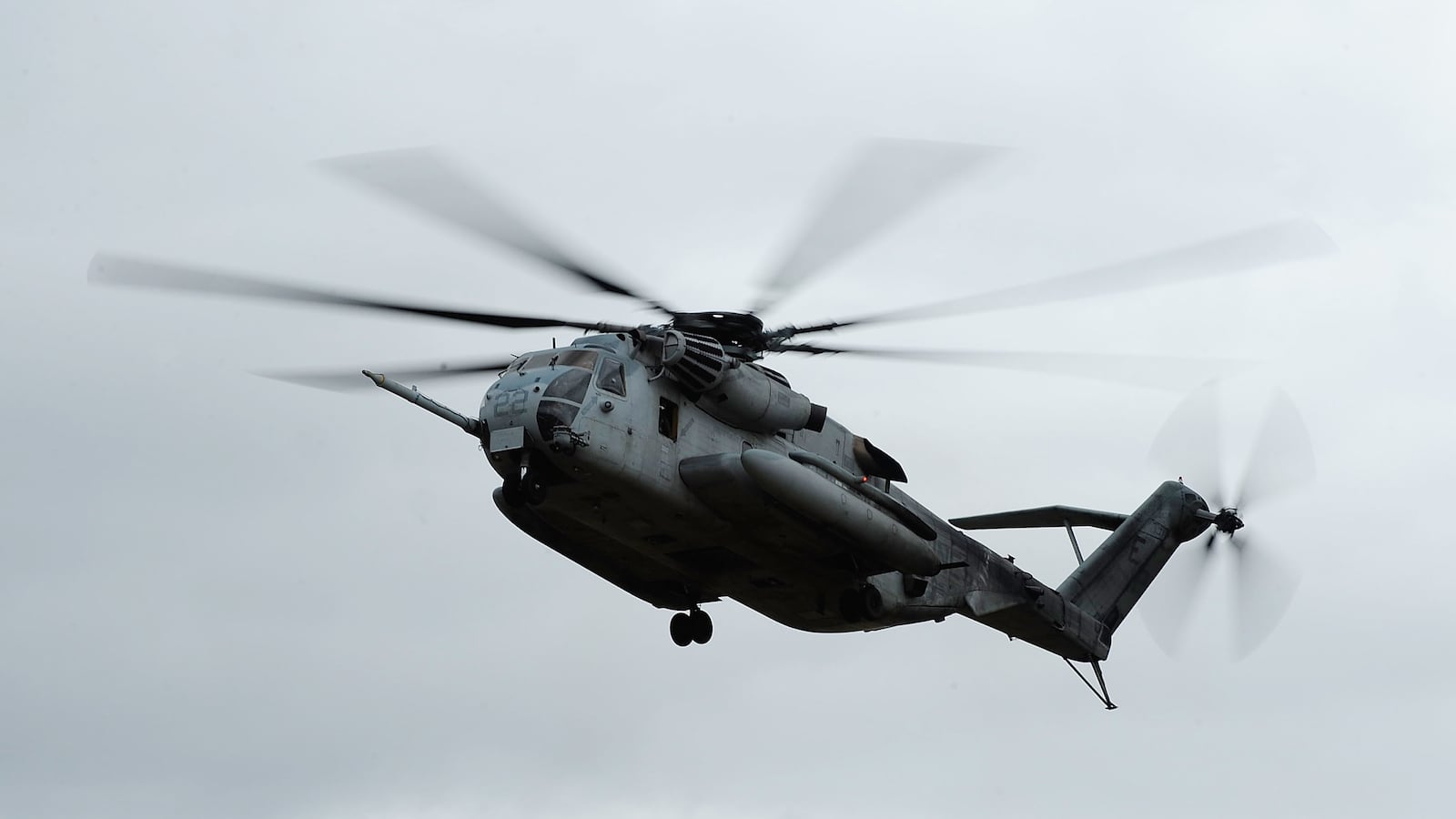 A CH-53E Super Stallion helicopter takes off from the deck of the USS Bonhomme Richard (LHD 6) on July 30, 2013 near Rockhampton, Australia.