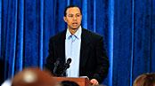 articles/2010/02/19/tiger-woods-issues-public-apology/tiger-apologizes_83071_sxdwpw