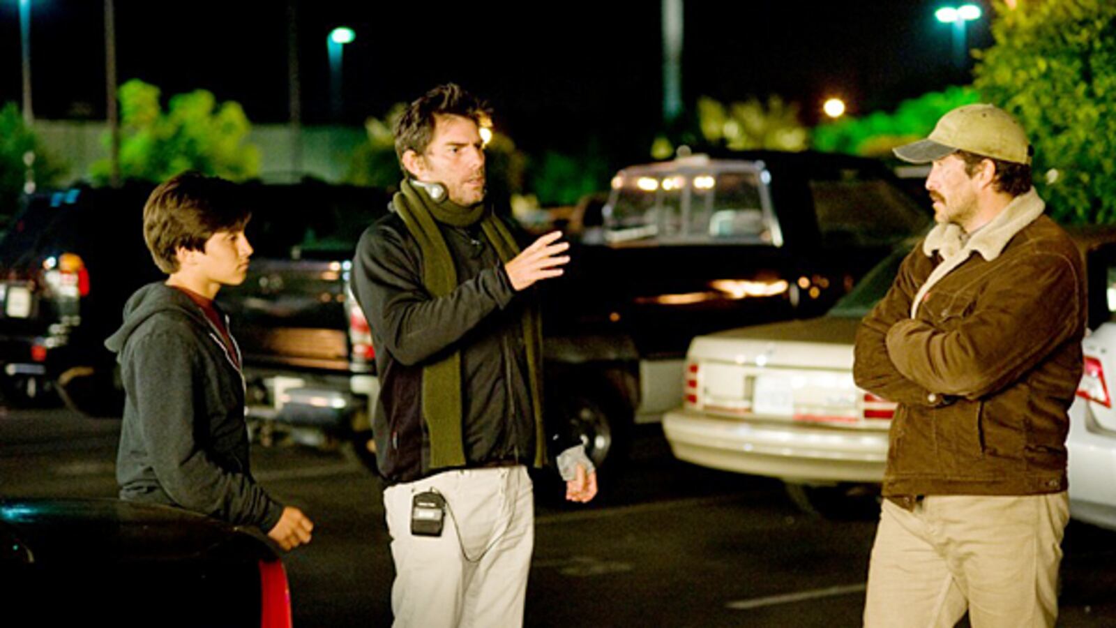 articles/2011/06/21/chris-weitz-s-journey-from-twilight-new-moon-to-a-better-life/chris-weitz-director-better-life_lfep5u